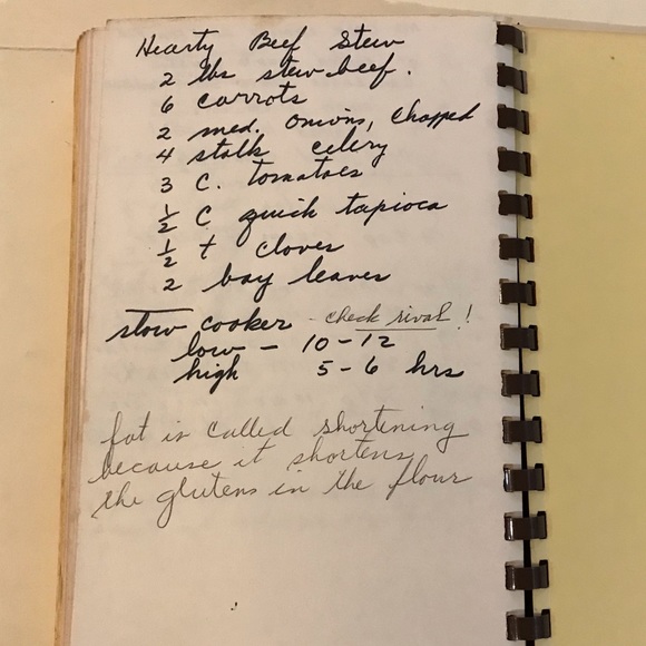 VINTAGE 1976 Foods for the Modern Family Workbook - Picture 9 of 11